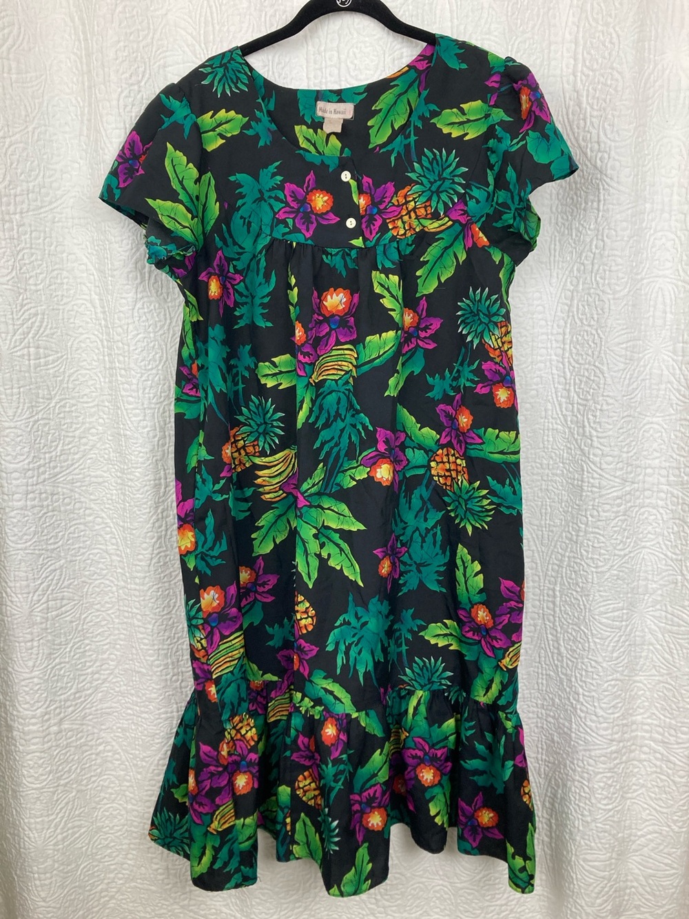 Vibrant Purple Hibiscus & Pineapple Muumuu Made in Hawaii sz Large